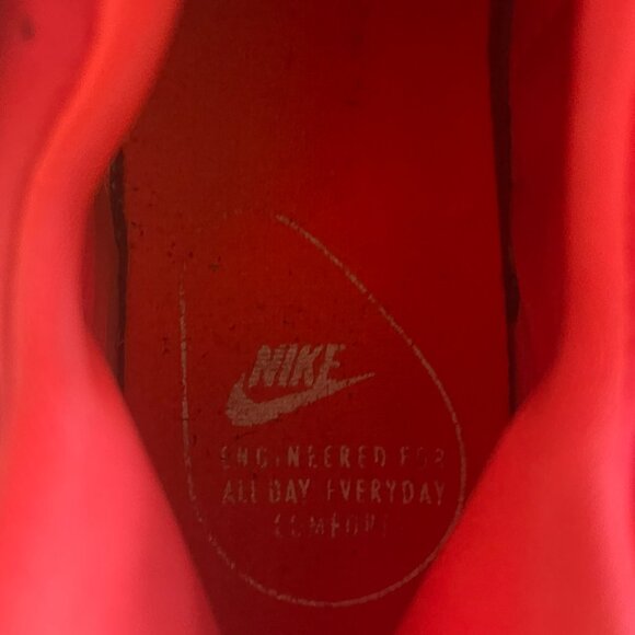 Nike Air Huarache Run 2017 – Red & White Men’s Sneakers – Size 10 - Picture 6 of 8